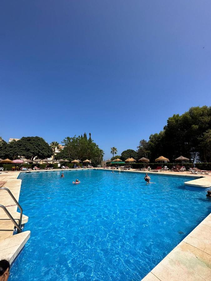 Benalmadena Inn Apartaments Málaga Eksteriør billede